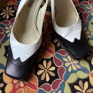 Kenneth Cole , Black and white ,Heels